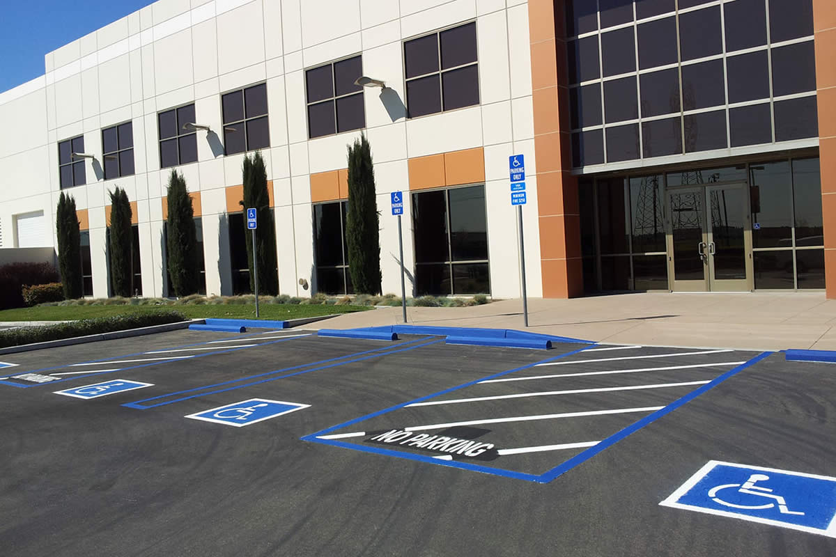 How to make your Parking Lot Pavement look Amazing