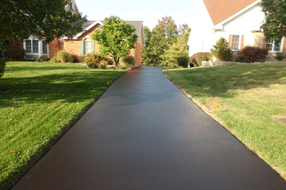 Why You Need a Paved Driveway for Your Residence