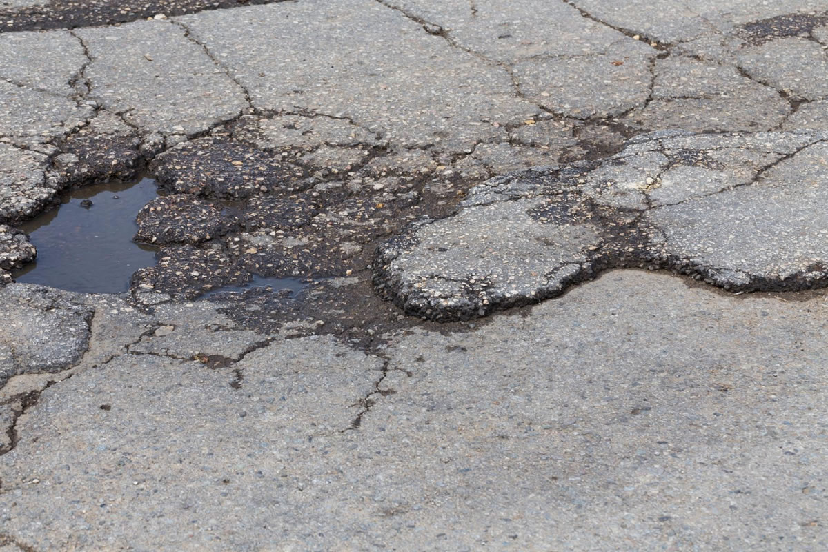 4 Elements that Damage Asphalt Pavement