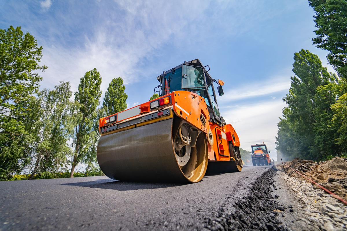 Four Reasons You Want to Hire a Paving Contractor