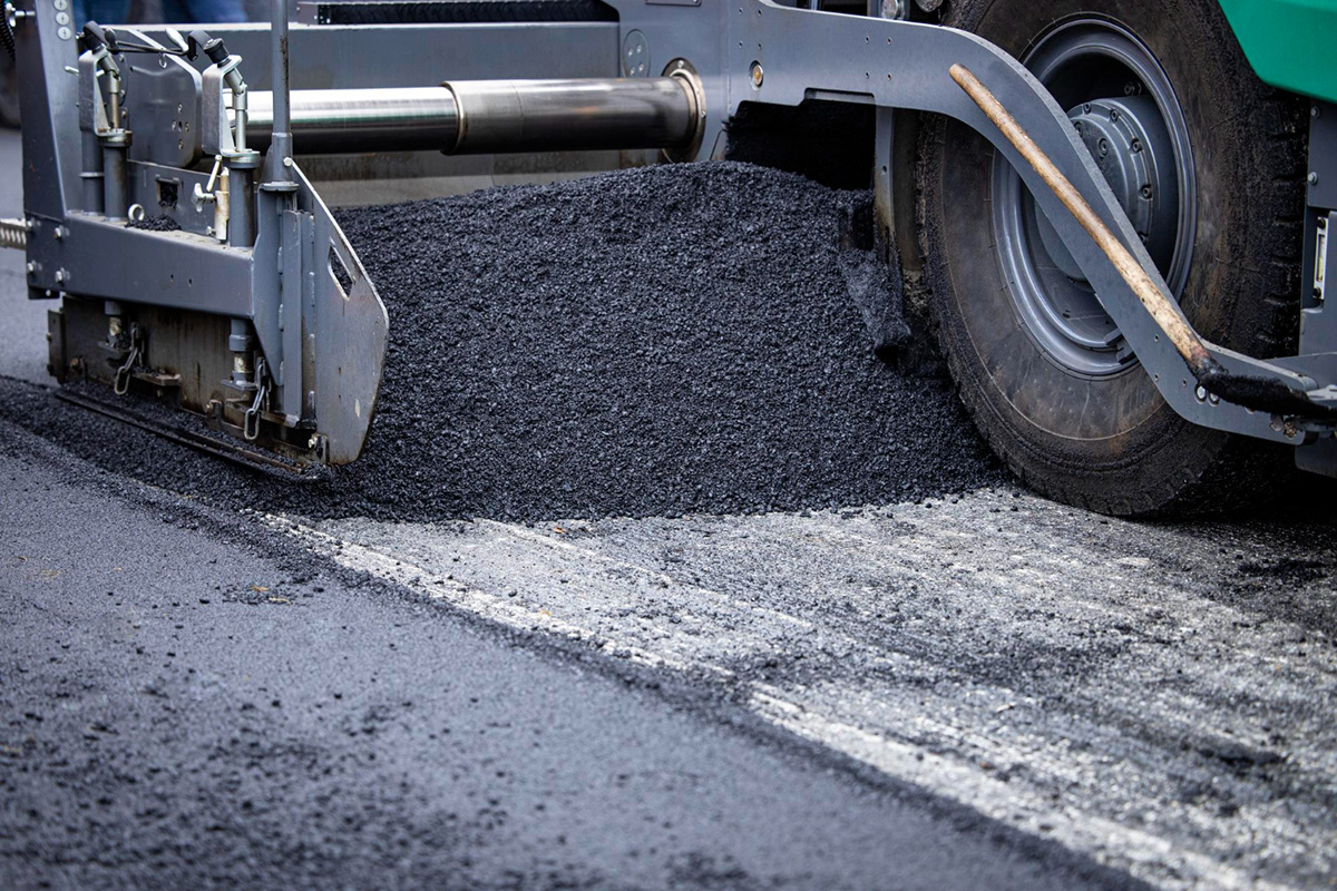 Different Types of Asphalt for Your Paving Needs