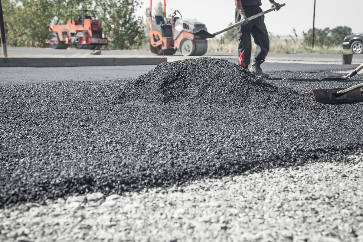 The Process of Asphalt Manufacturing