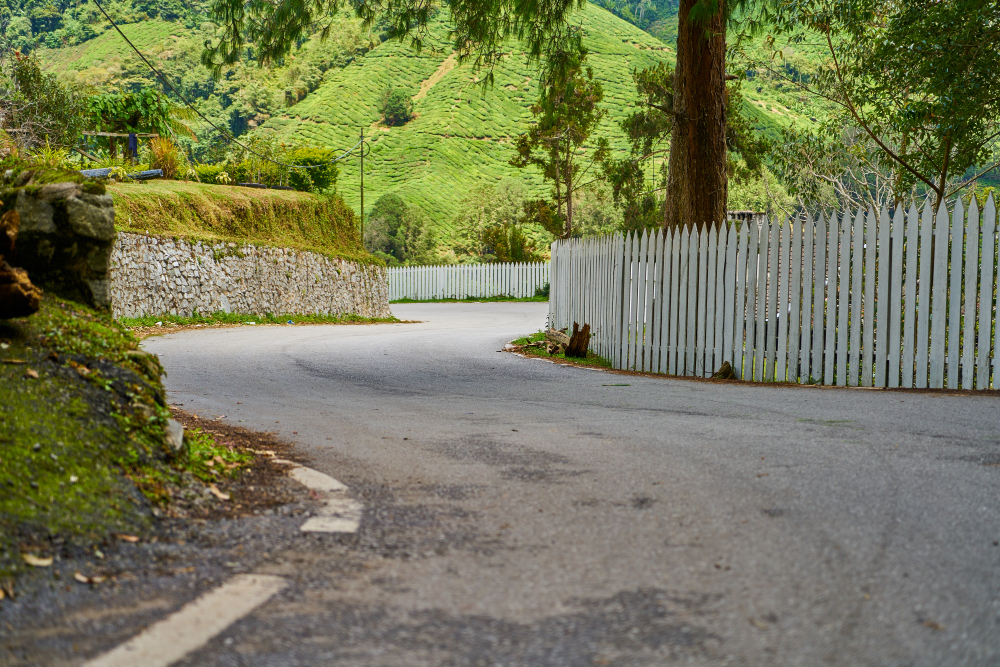 Signs Your Driveway Needs Sealcoating