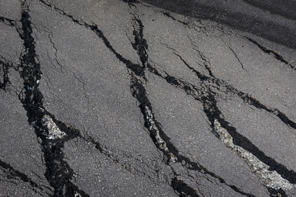 Asphalt Pavement Damage Signs You Need to Look For