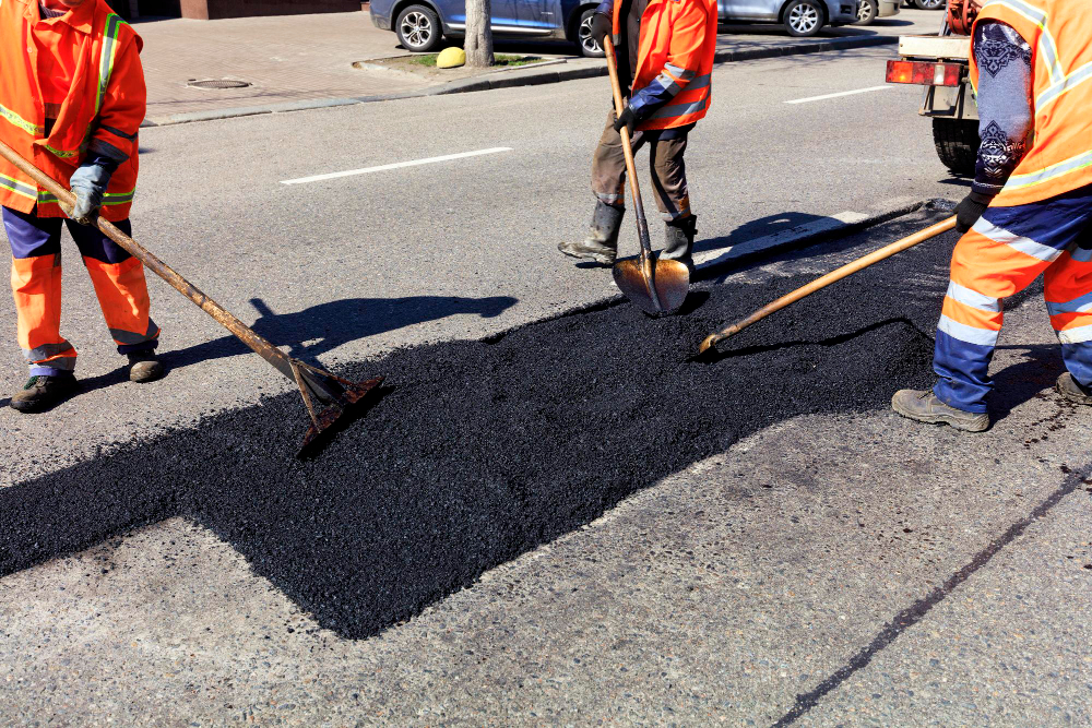 Patching vs. Resurfacing: Which Asphalt Repair is Right for You?