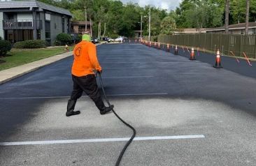 Asphalt Sealcoating