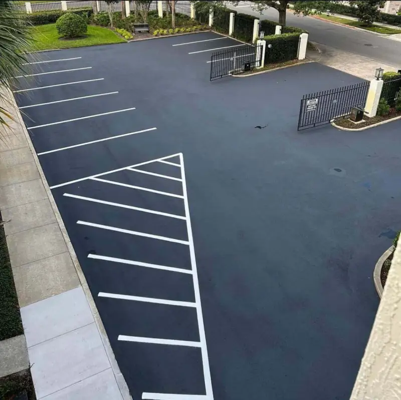 Parking lot striping in Altamonte Springs FL